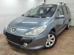 Bild des Angebotes Peugeot 307 SW 2.0 *TÜV NEU* KLIMAA TEMP BC AHK PANORAMA