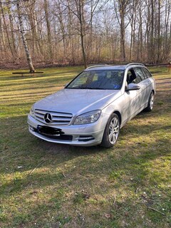 Bild des Angebotes Mercedes-Benz E 220 T CDI DPF BlueEFFICIENCY Elegance