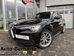 Bild des Angebotes Alfa Romeo Stelvio Lusso Ti Q4 / Standheizung / Glasschiebedach