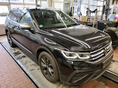Bild des Angebotes VW Tiguan Allspace Life IQ-Light Matrix AHK HeadUp