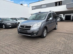 Bild des Angebotes Peugeot Partner Tepee Allure*SITZHEIZUNG*TEMPOMAT*PDC*