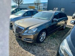 Bild des Angebotes Mercedes-Benz E 200 T BlueEFFICIENCY AVANTGARD