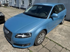 Bild des Angebotes Audi A3 1.6 Attraction