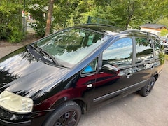 Bild des Angebotes VW Sharan 1.9 TDI Family