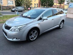 Bild des Angebotes Toyota Avensis 2,2 D-4D 150 D-CAT Comfort Aut.