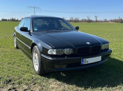 BMW 740 740i