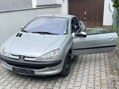 Bild des Angebotes Peugeot 206 206 CC 110