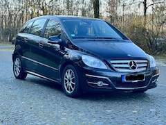 Bild des Angebotes Mercedes-Benz B 200 B 200 Turbo /SHZ/Xenon/Navi/8xbereift
