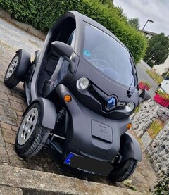 Bild des Angebotes Renault Twizy Twizy Color (inklusive Batterie u. Anhängerkupp
