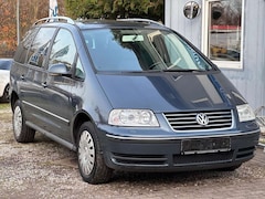 Bild des Angebotes VW Sharan 1.8T Highline*Automatik*7-Sitzer*SHZ*Temp