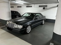 Bild des Angebotes Mercedes-Benz CE 230 Kotflügel neu, original Daimler W124 +Gutachten