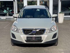 Bild des Angebotes Volvo XC60 Momentum AWD