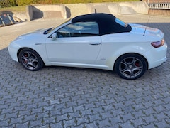 Bild des Angebotes Alfa Romeo Spider Spider 2.4 JTDM 20V DPF Aut.