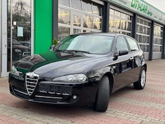 Bild des Angebotes Alfa Romeo Alfa 6 1.6 TS ECO 16V Distinctive