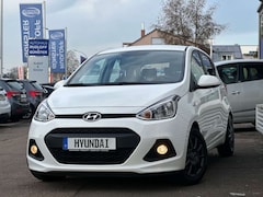Bild des Angebotes Hyundai i10 1,0 WENIG KM! SHZ/TEM/PDC/4SEASON/GARANTIE