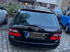 Bild des Angebotes Mercedes-Benz E 220 E 220 T CDI Automatik Elegance DPF
