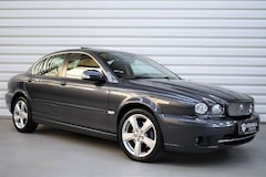 Jaguar X-Type 2.2 D Executive+Xenon+Schiebedach+PDC+SHZ