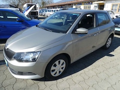Bild des Angebotes Skoda Fabia Active AHK+KLIMA+TÜV 5/26