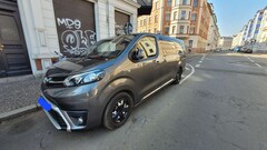 Bild des Angebotes Toyota Proace 2,0-l-D-4D L2 (8-Si.) Verso Family