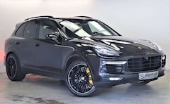 Bild des Angebotes Porsche Cayenne 4.8 V8 570PS Turbo S Chrono Pano Keramik