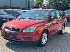 Bild des Angebotes Ford Focus Lim. Ghia
