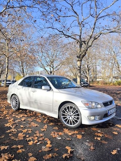 Bild des Angebotes Lexus IS 200 Sport /Schalter/TRD Bodykit/Torsen/Tüv bis 11.2027