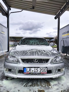 Bild des Angebotes Lexus IS 200 Sport /Schalter/TRD Bodykit/Torsen/2Hand/Tüv!