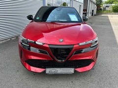 Bild des Angebotes Alfa Romeo Junior 1.2 VGT Ibrida Speciale
