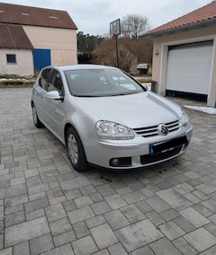 Bild des Angebotes VW Golf Golf V  5-Türer 1.6 United