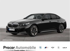 Bild des Angebotes BMW 520 i Limousine M Sport AHK Pano Standheiz. DA+ H/K PA