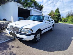 Bild des Angebotes Mercedes-Benz C 230 Classic