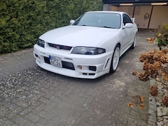 Nissan Skyline R33 GTR