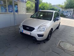 Bild des Angebotes Kia Carens 100000 KLima 8FachTÜV neu Anhängerkupplung