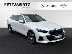 Bild des Angebotes BMW i5 eDrive40 Touring M Sport Pro|Pano|Harman/Kardon