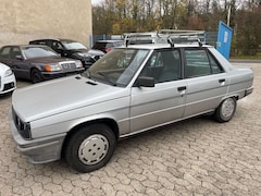 Bild des Angebotes Renault R 9 # eventuell auch in Teilen #