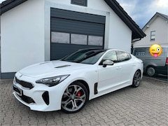 Bild des Angebotes Kia Stinger 3,3 GT 4WD T-GDI AWD Bastuck klappen Auspuff