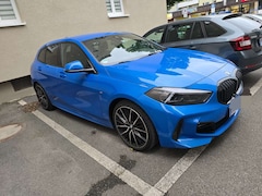 Bild des Angebotes BMW 118 M Sport Linie Black Shadow