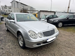 Bild des Angebotes Mercedes-Benz E 240 Elegance TÜV