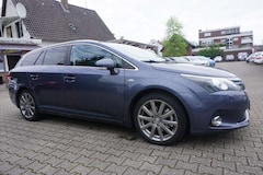 Bild des Angebotes Toyota Avensis Executive /AUTOMATIK/LEDER/NAVI/PAN.DACH/EURO5/
