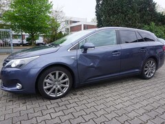 Bild des Angebotes Toyota Avensis Executive /AUTOMATIK/LEDER/NAVI/PAN.DACH/EURO5/