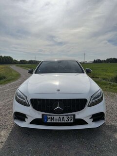 Bild des Angebotes Mercedes-Benz C 400 4Matic 9G-TRONIC AMG Line