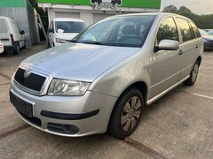 Bild des Angebotes Skoda Fabia Kombi 1.2 HTP Combi Klima 1.Hand *Tüv 12/2025*