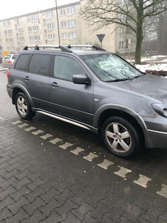 Bild des Angebotes Mitsubishi Outlander 2.4 Motion