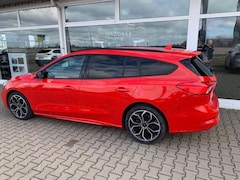 Bild des Angebotes Ford Focus Focus Turnier 2.0 EcoBlue Start-Stopp.Aut. ST-LINE
