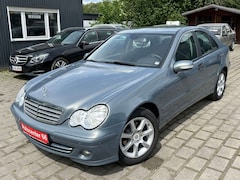Bild des Angebotes Mercedes-Benz C 200 CDI Aut. Lim.*PDC*SITZHZG*TÜV NEU*2.HAND