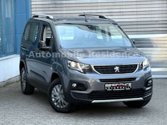 Bild des Angebotes Peugeot Rifter Allure L1 1.2*NAVI*AHK*MFL*TEMP*LED*TOP*