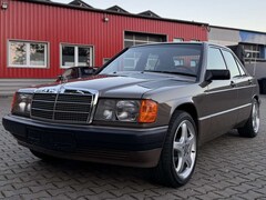 Bild des Angebotes Mercedes-Benz 190 E (W201)"H-Zulassung"2.Hand"Automatik