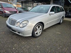 Bild des Angebotes Mercedes-Benz E 220 E -Klasse T-Modell E 220 T CDI*AHK*EURO4*N
