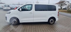 Bild des Angebotes Citroen Jumpy Kombi 2,0 Blue-HDI MR 5.Sitzer verglast