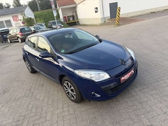 Bild des Angebotes Renault Megane 1.6 Authentique+Klima+TÜV+132000 km+Blau